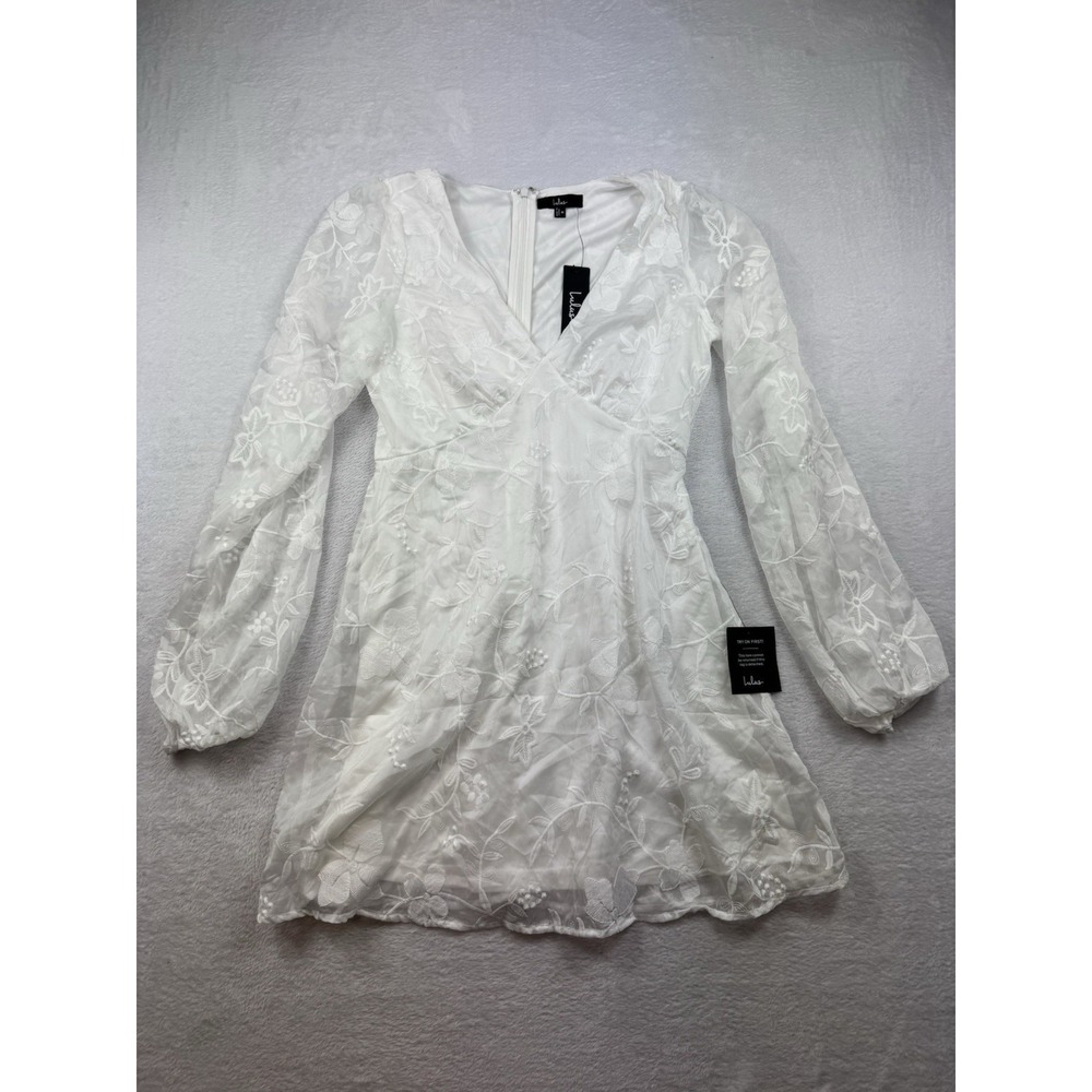 Lulus Mini‎ Dress Size Medium Tomorrow and Always Burnout Floral White Boho NEW